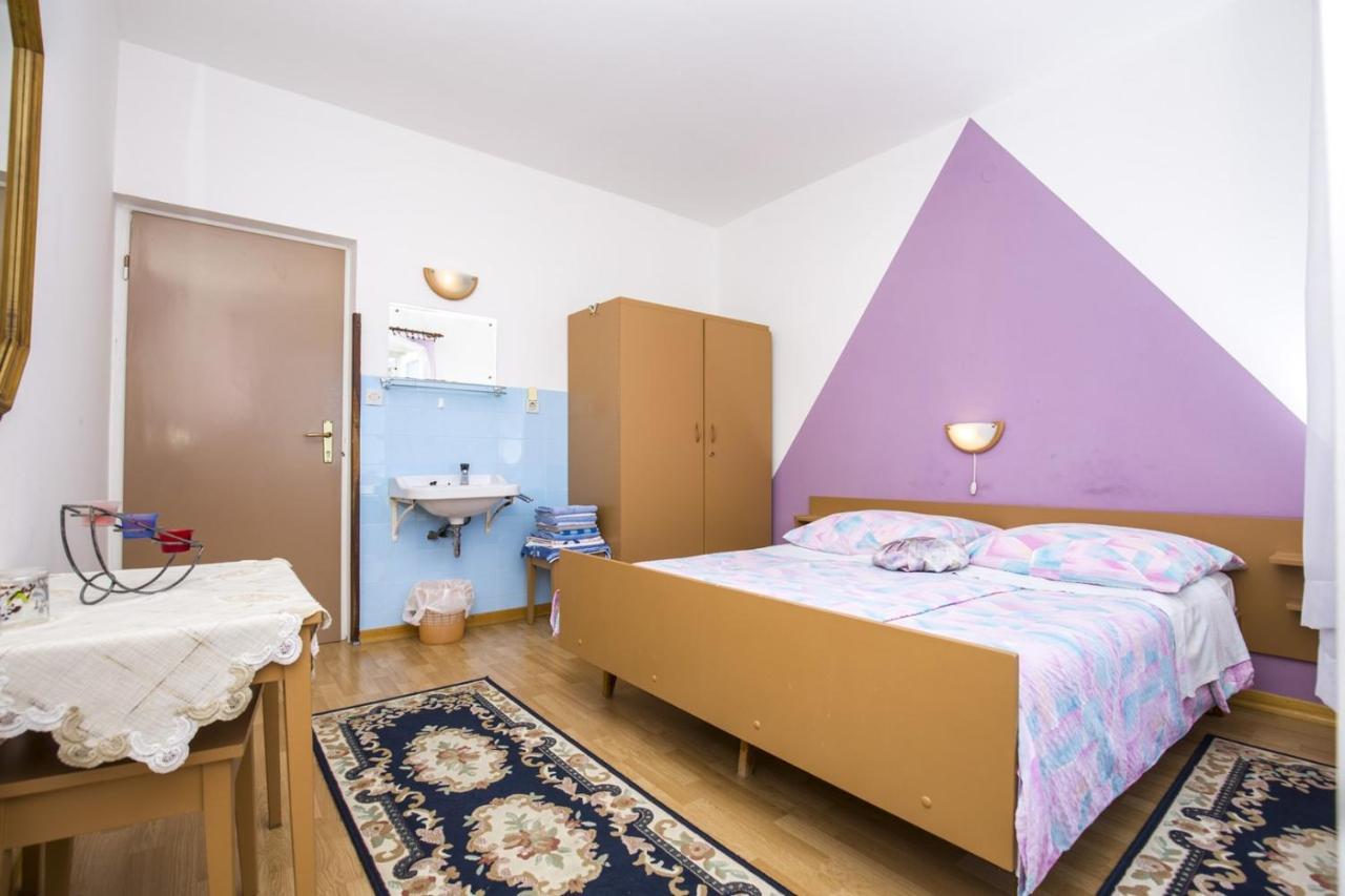 Rooms Padovan Banjol Ngoại thất bức ảnh